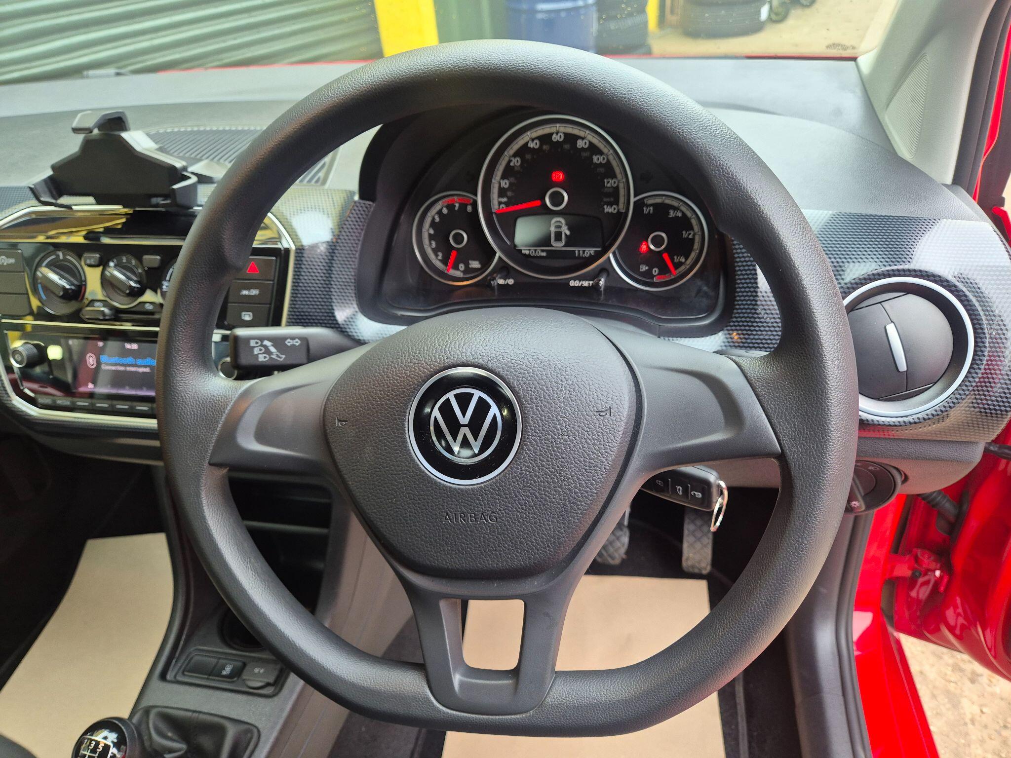 Volkswagen Up