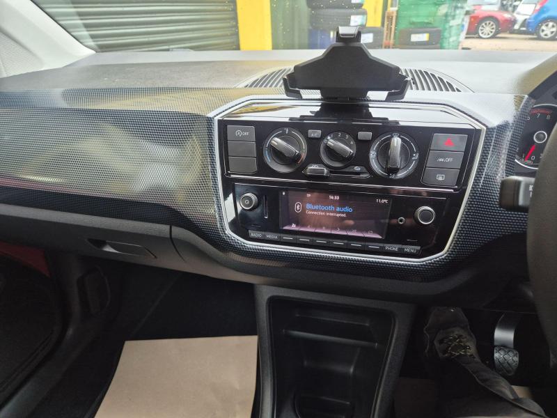 Volkswagen Up