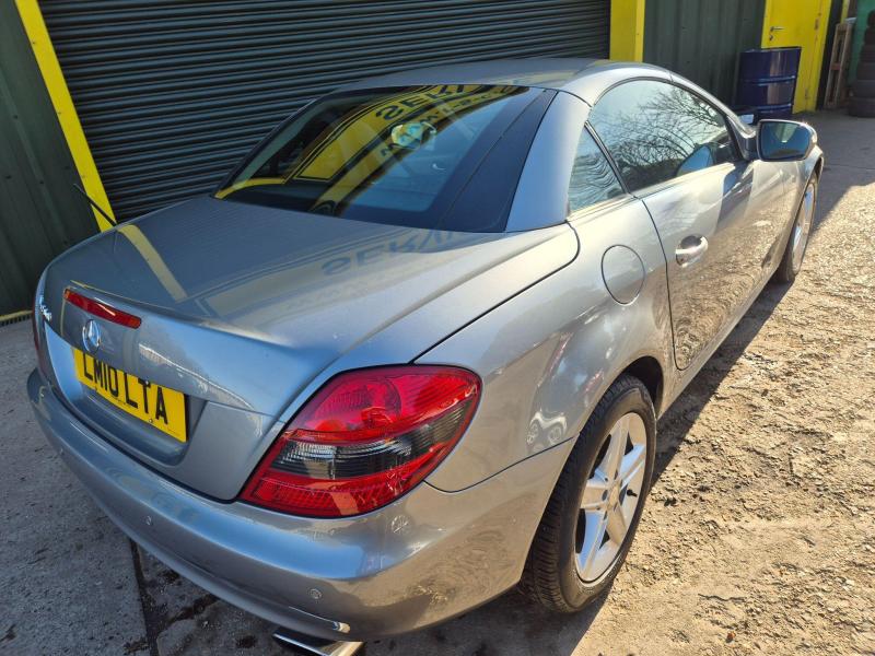 Mercedes-Benz SLK