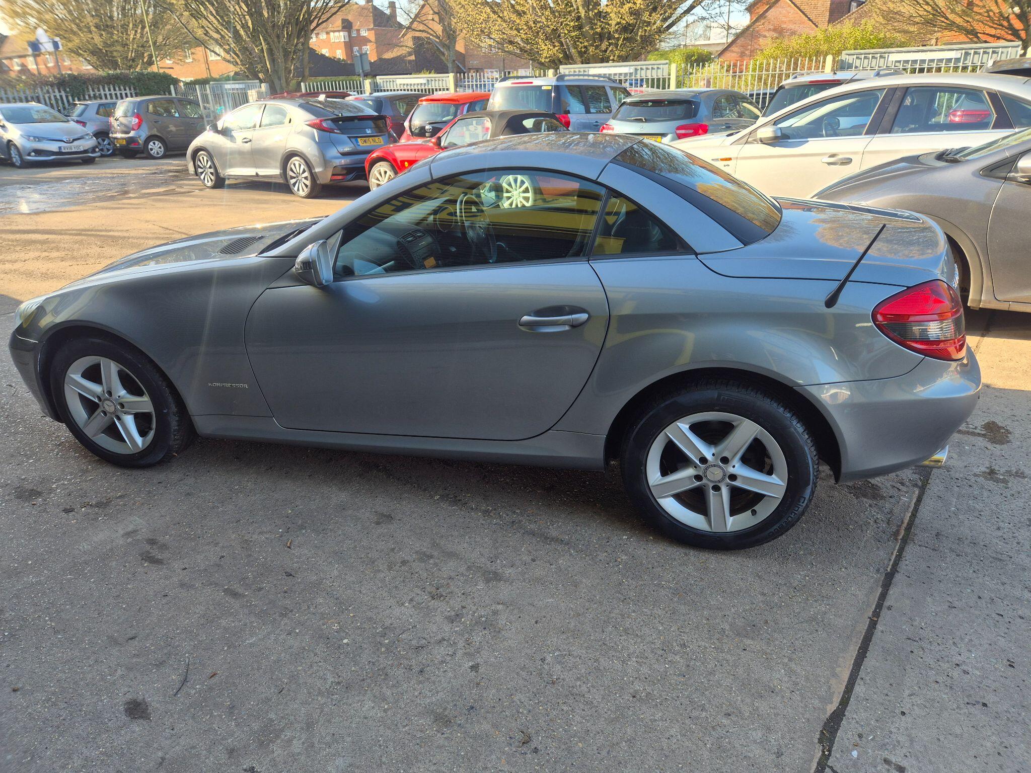 Mercedes-Benz SLK