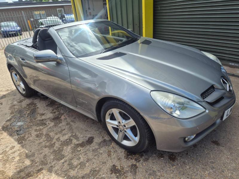 Mercedes-Benz SLK