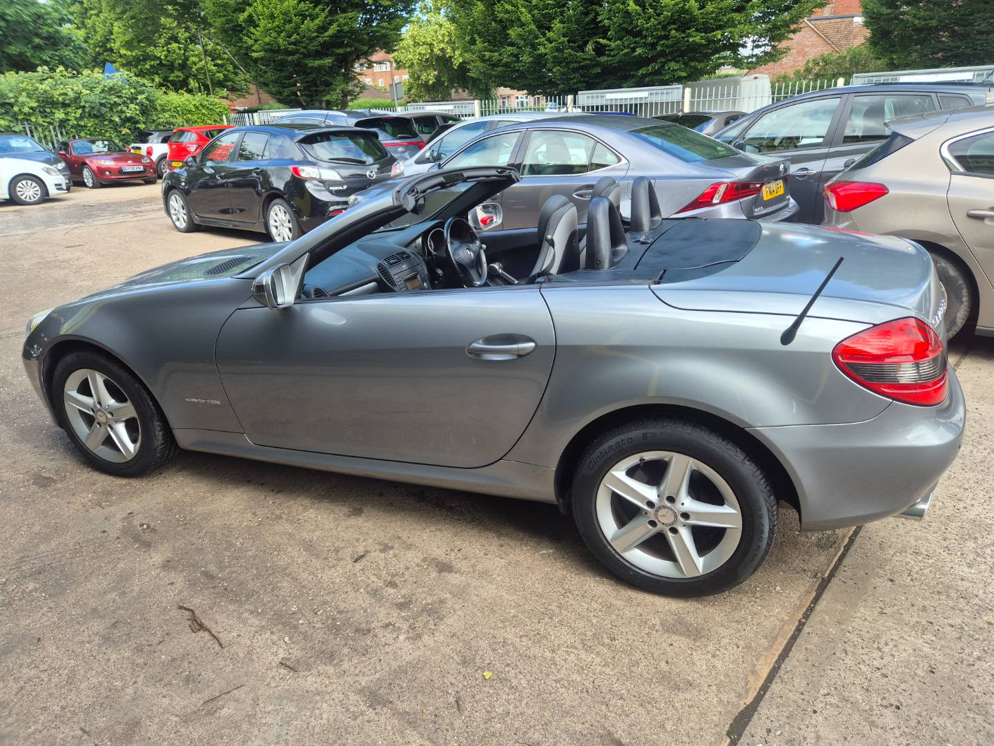 Mercedes-Benz SLK