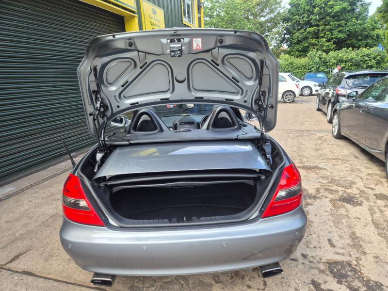 Mercedes-Benz SLK