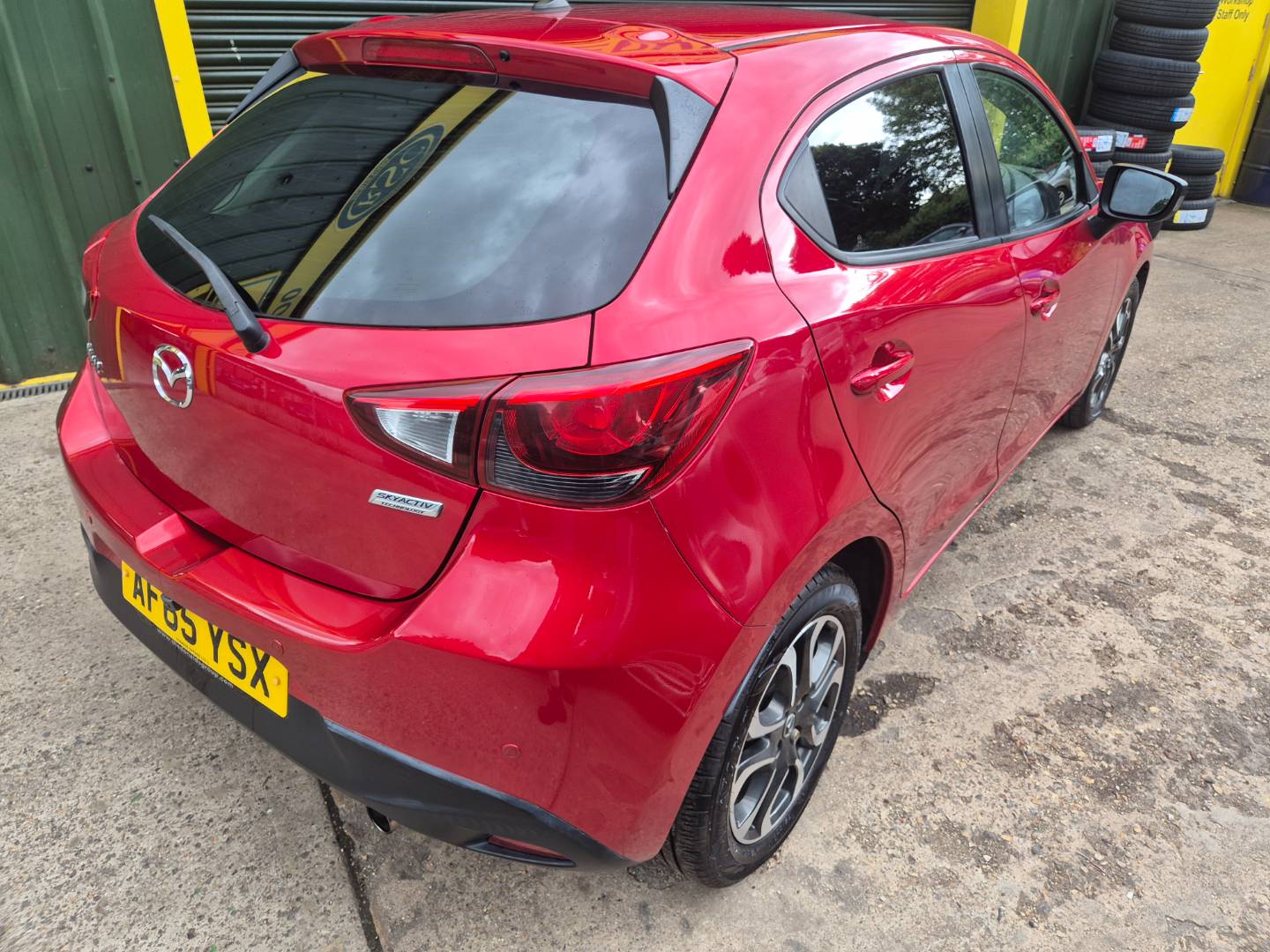Mazda Mazda2