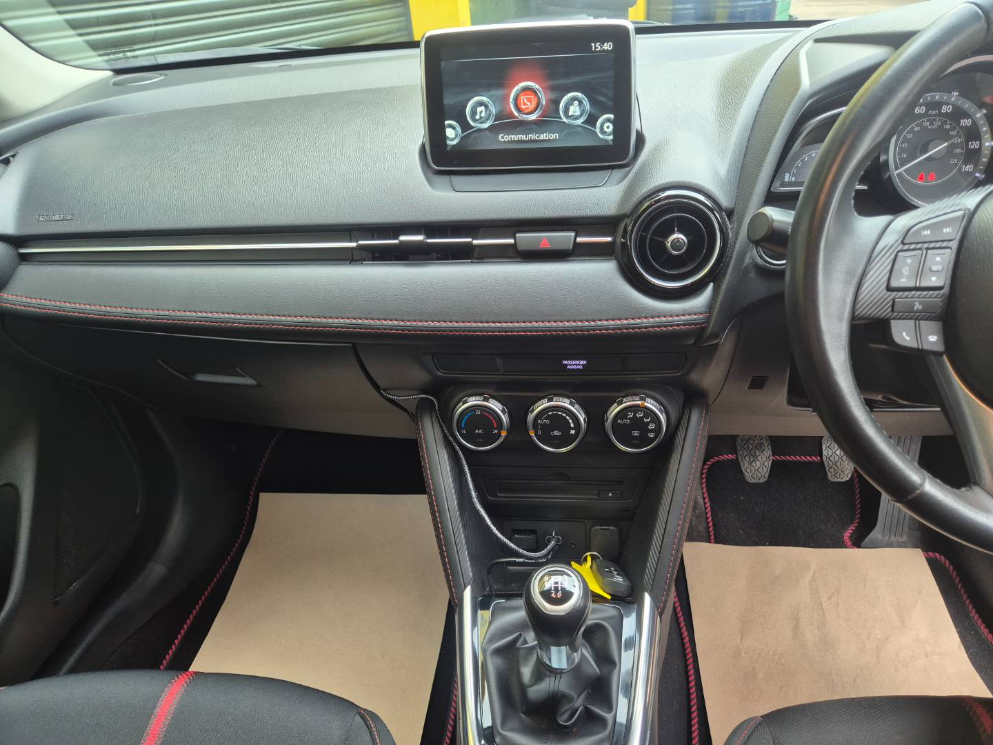 Mazda Mazda2