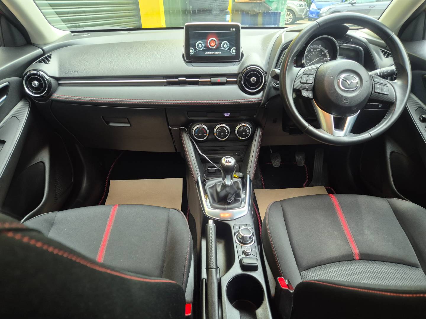 Mazda Mazda2