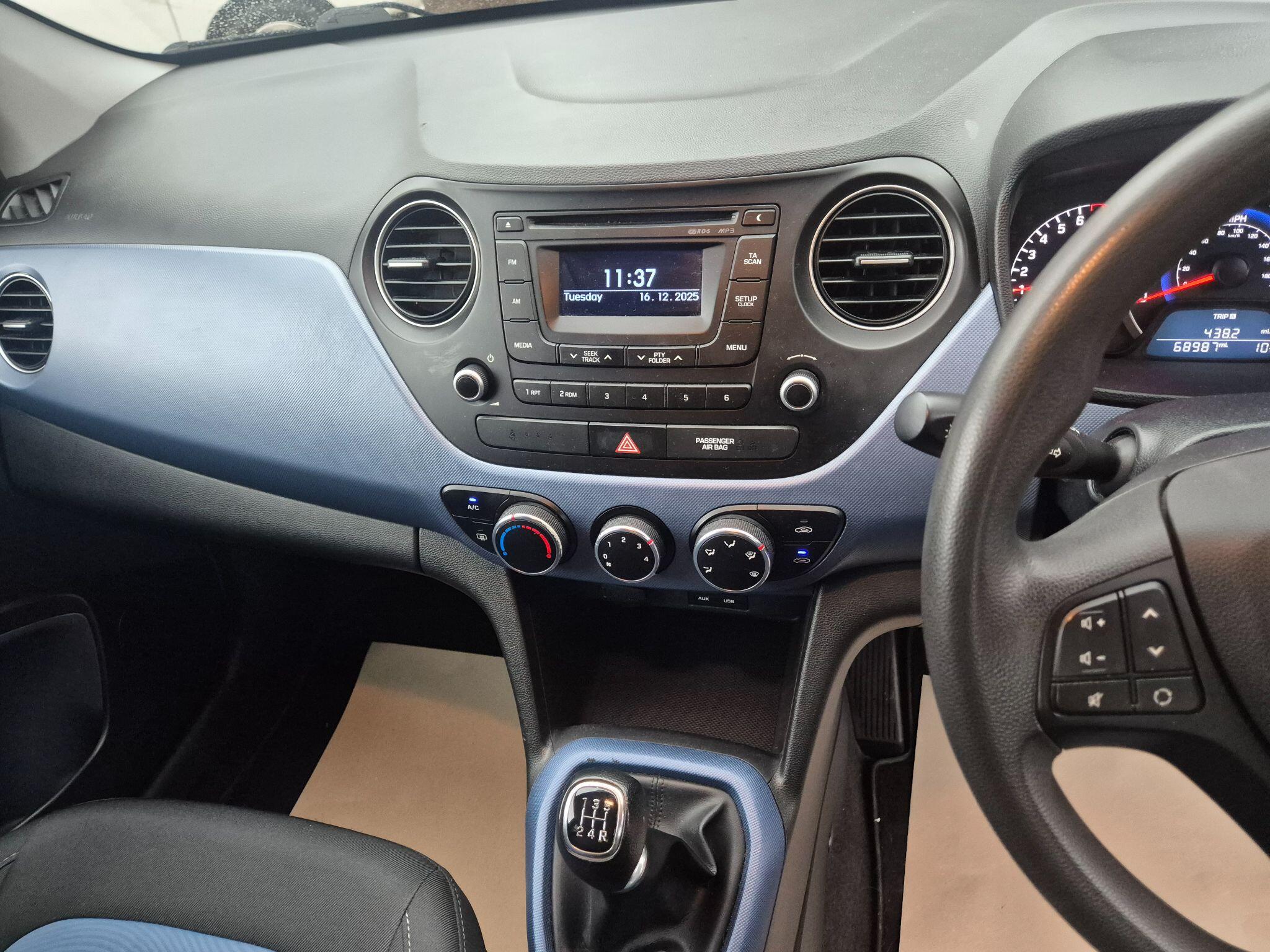 Hyundai i10