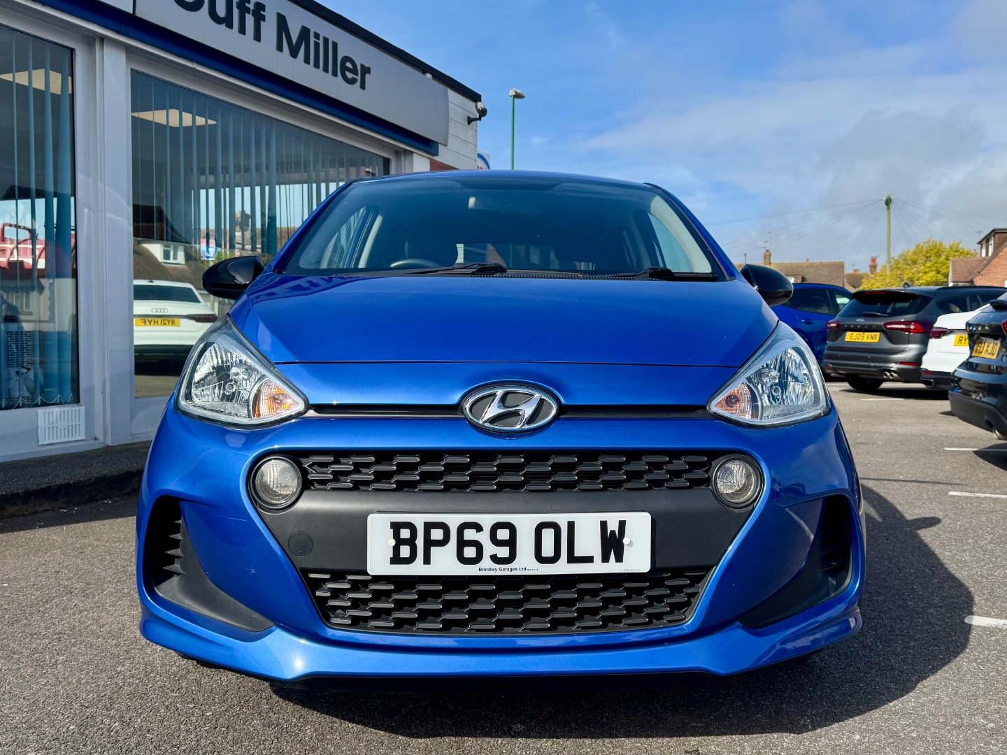 Hyundai i10