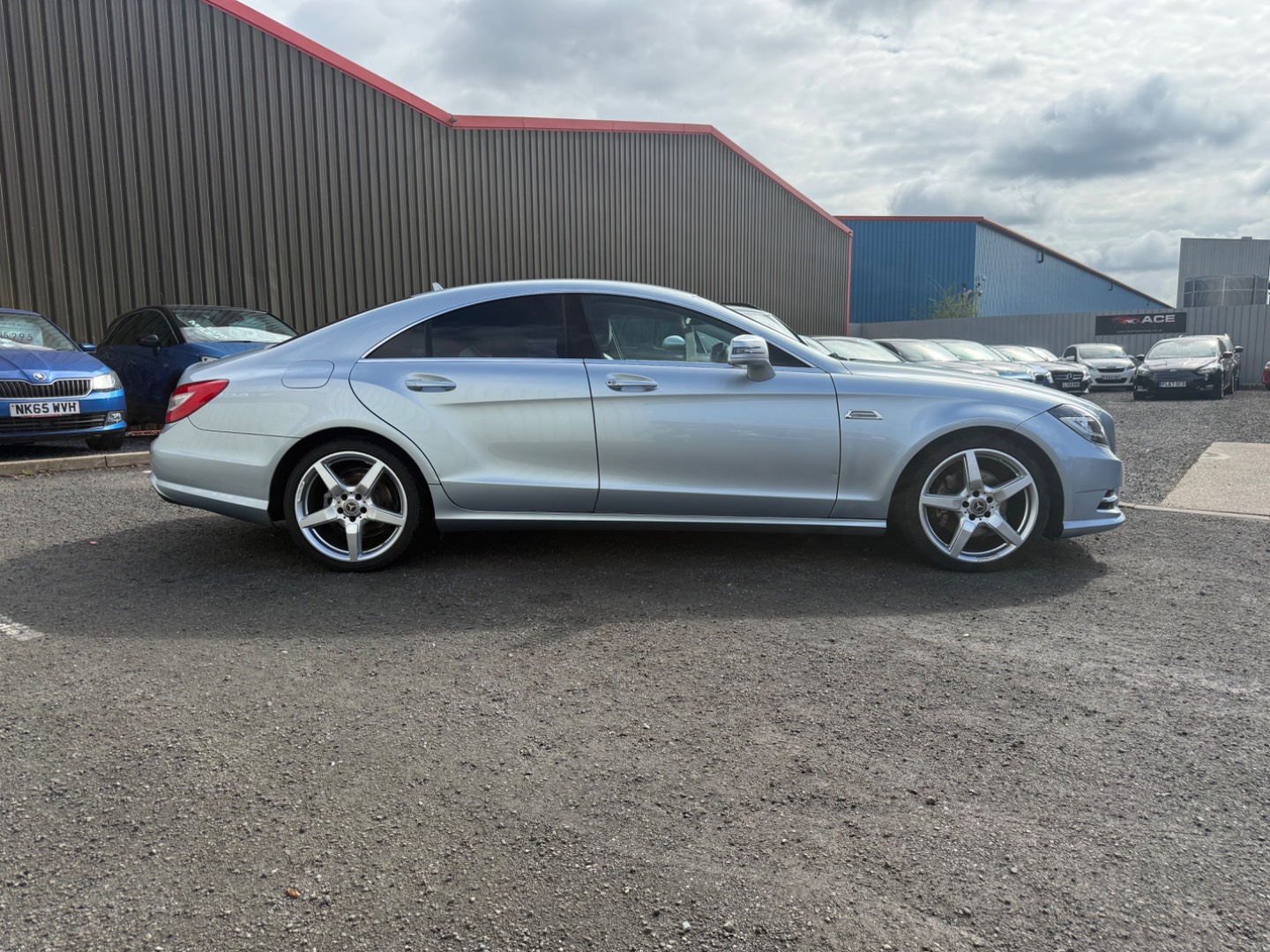 Mercedes-Benz CLS