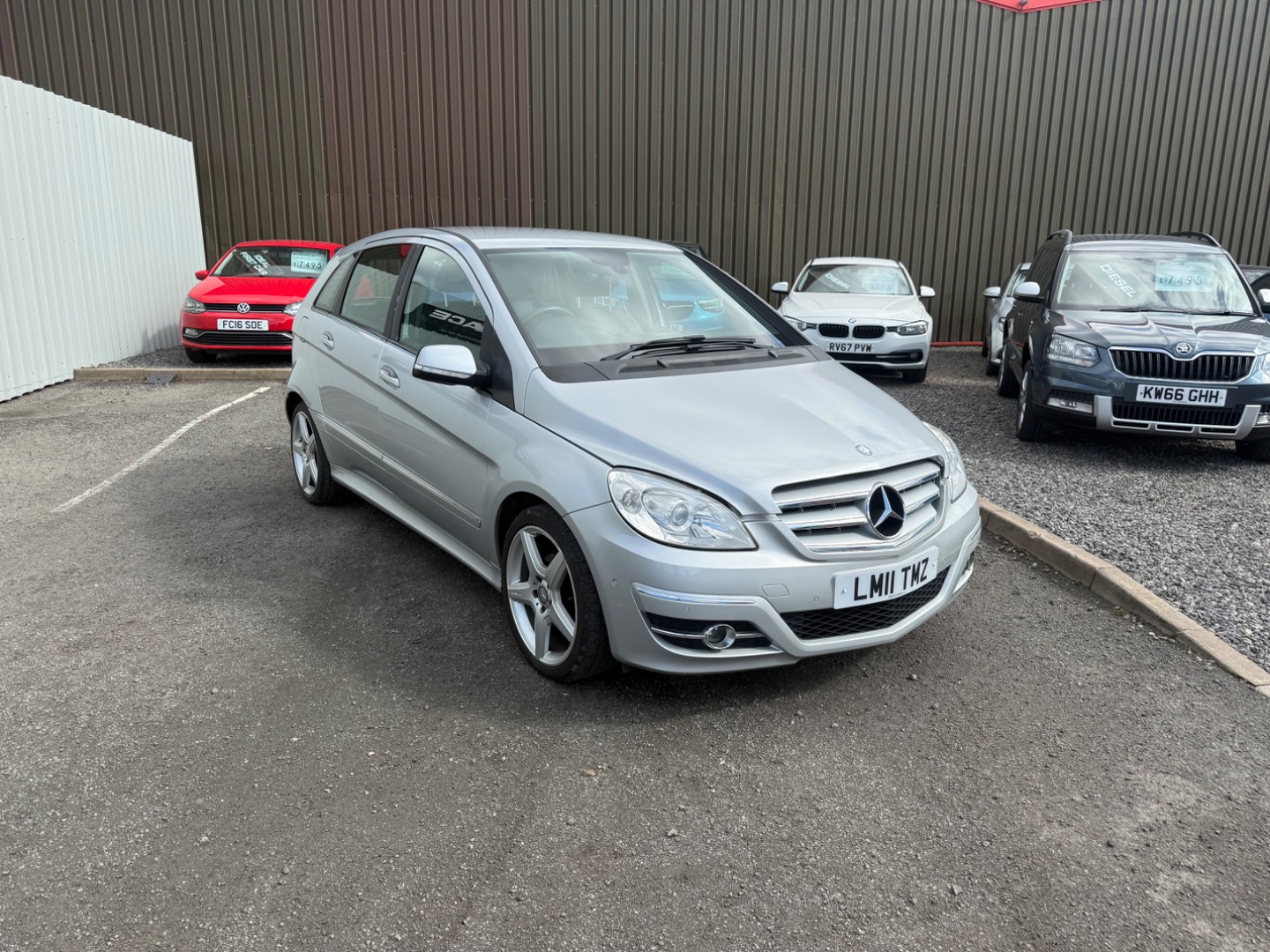 Mercedes-Benz B Class