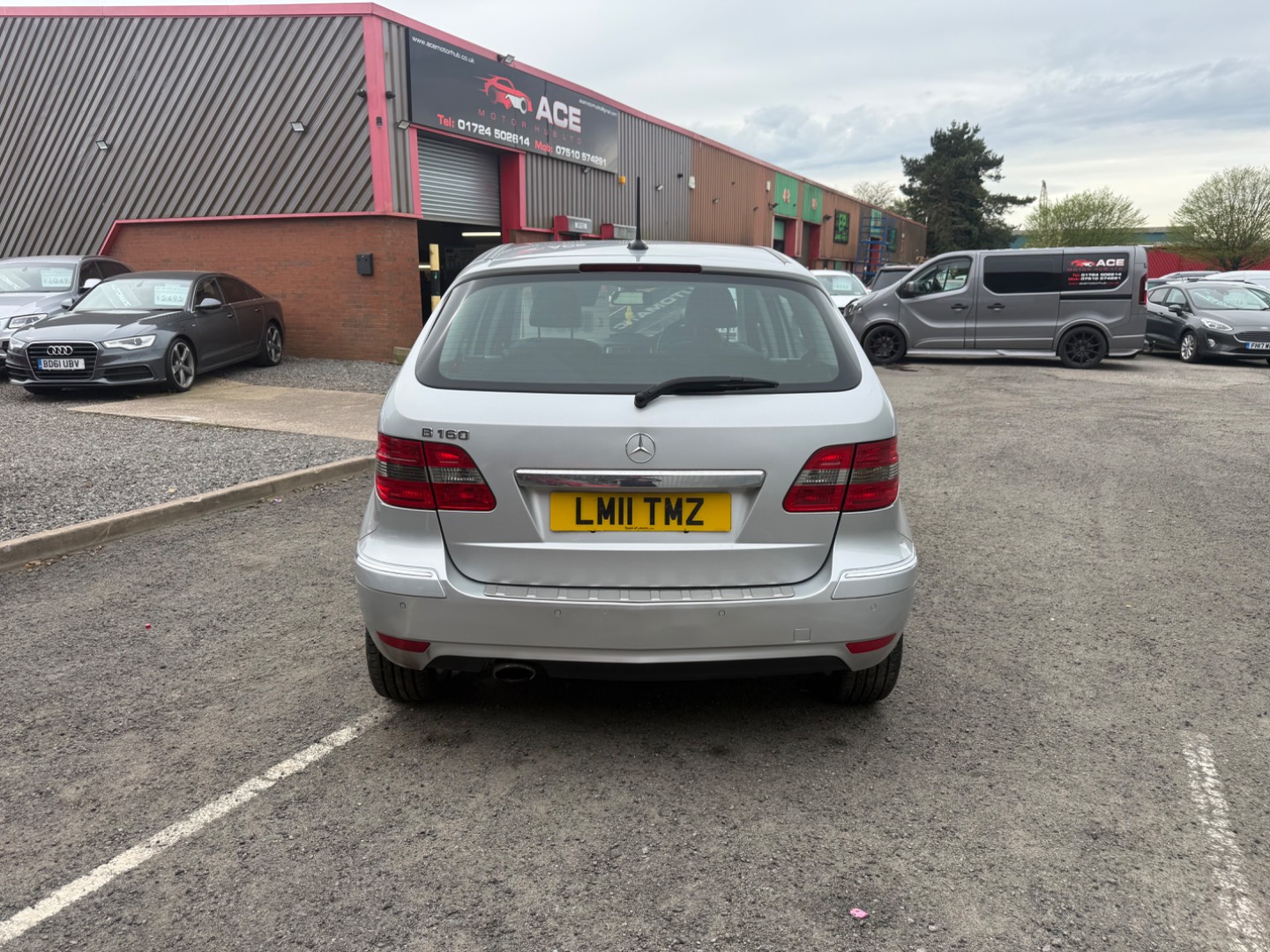 Mercedes-Benz B Class