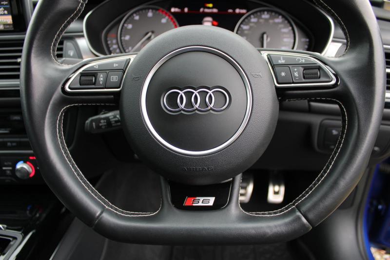Audi S6 Avant