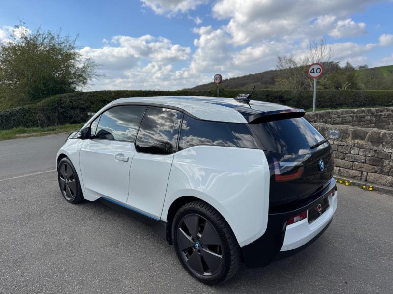 BMW I3