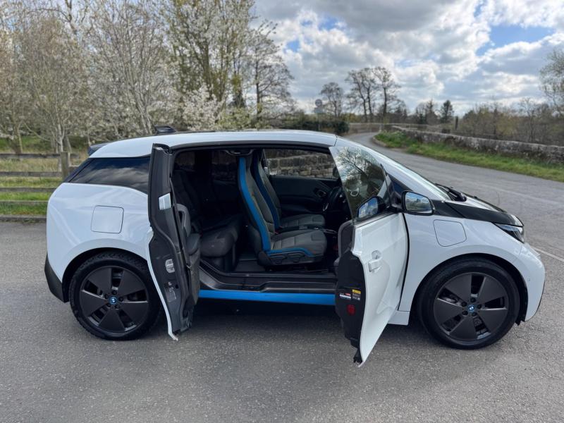 BMW I3