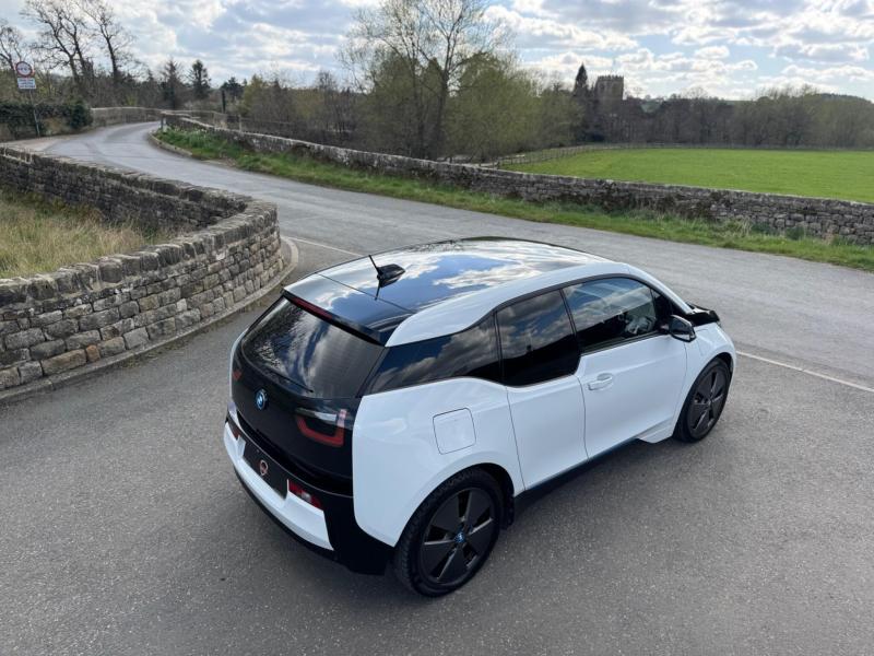BMW I3