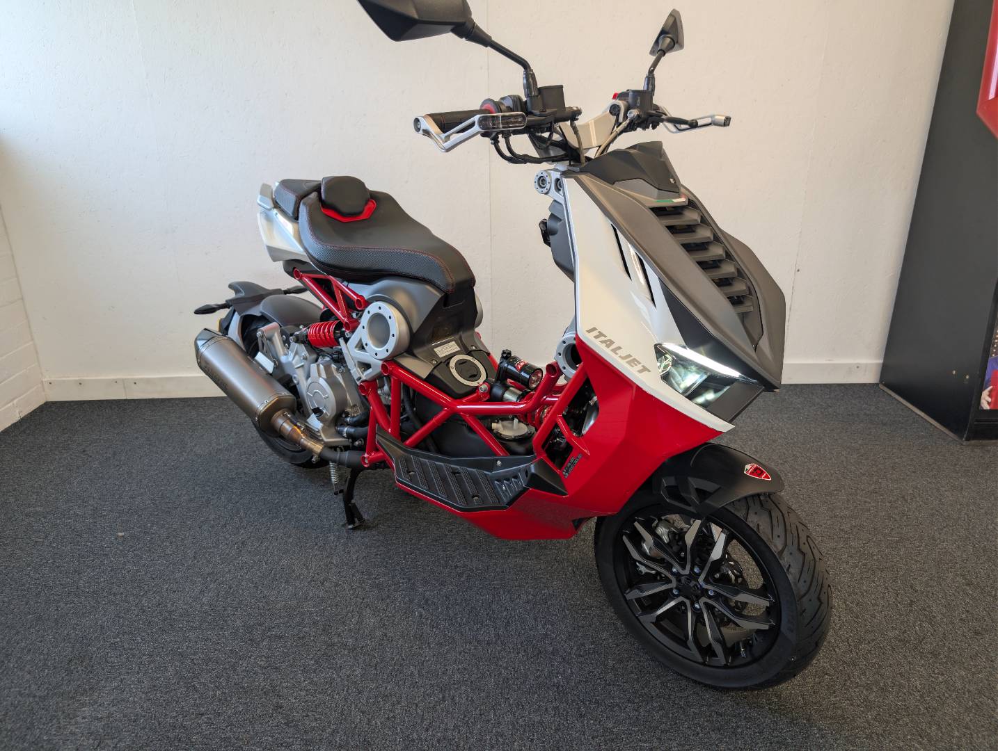 Italjet DRAGSTER 200 E5