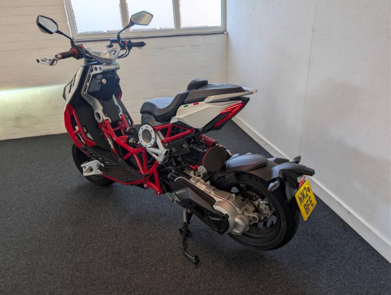 Italjet DRAGSTER 200 E5