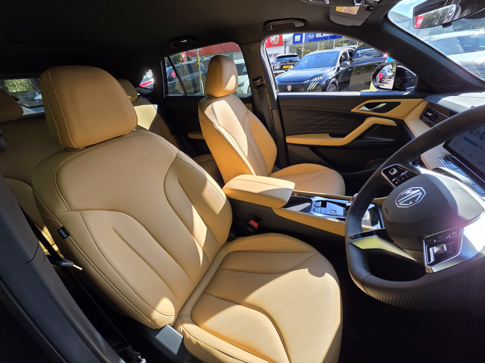 MG Motor UK HS