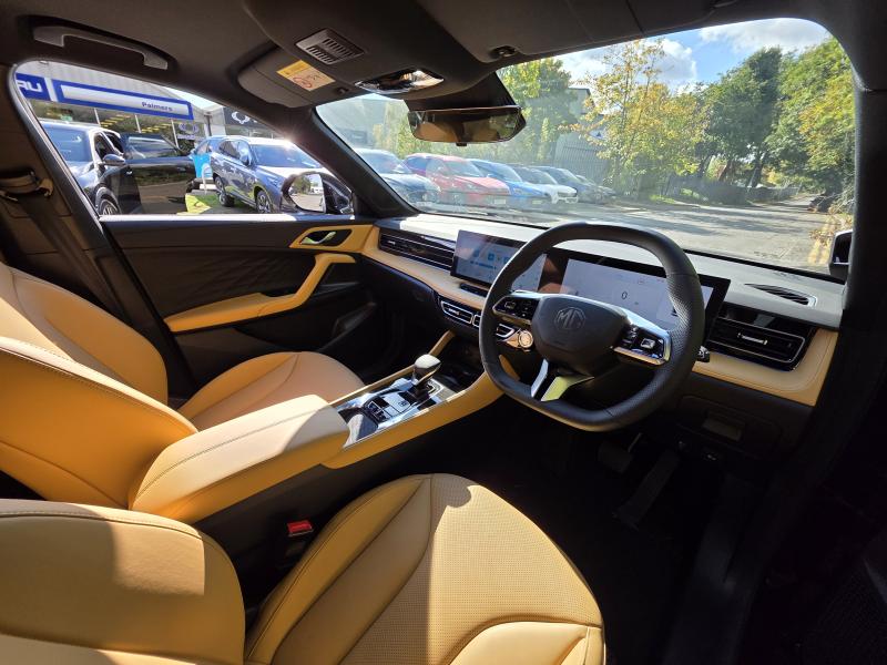 MG Motor UK HS
