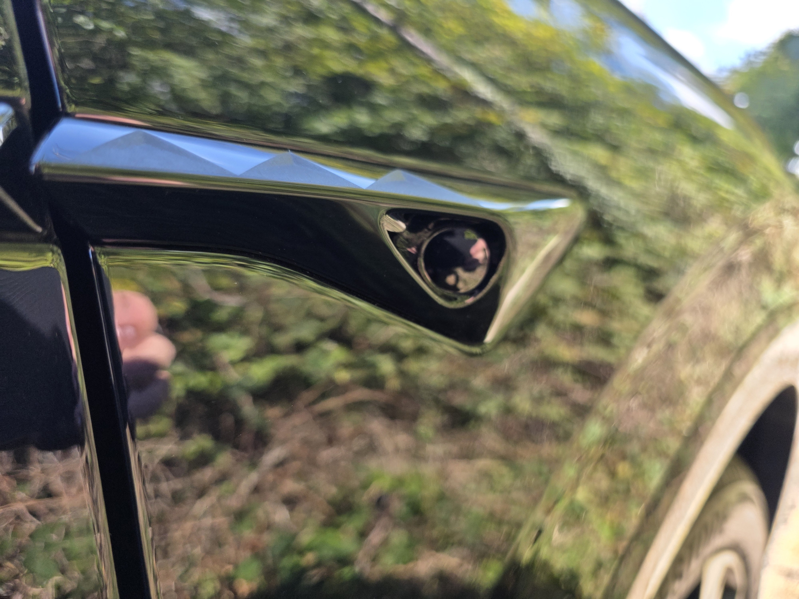 MG Motor UK HS