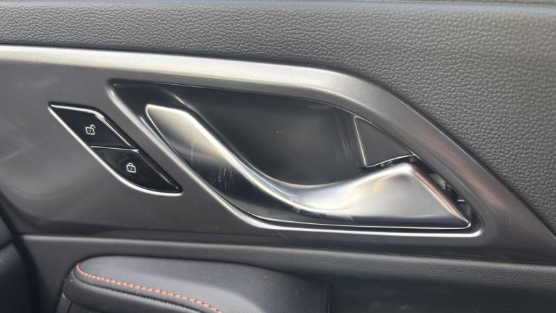 MG Motor UK HS