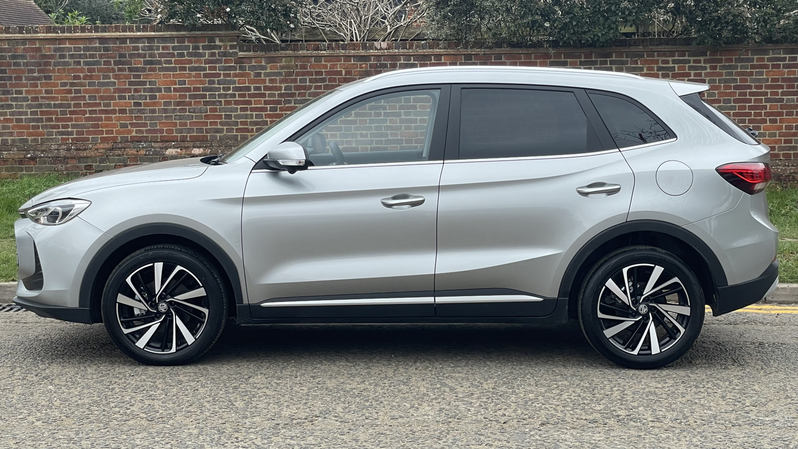 MG Motor UK ZS