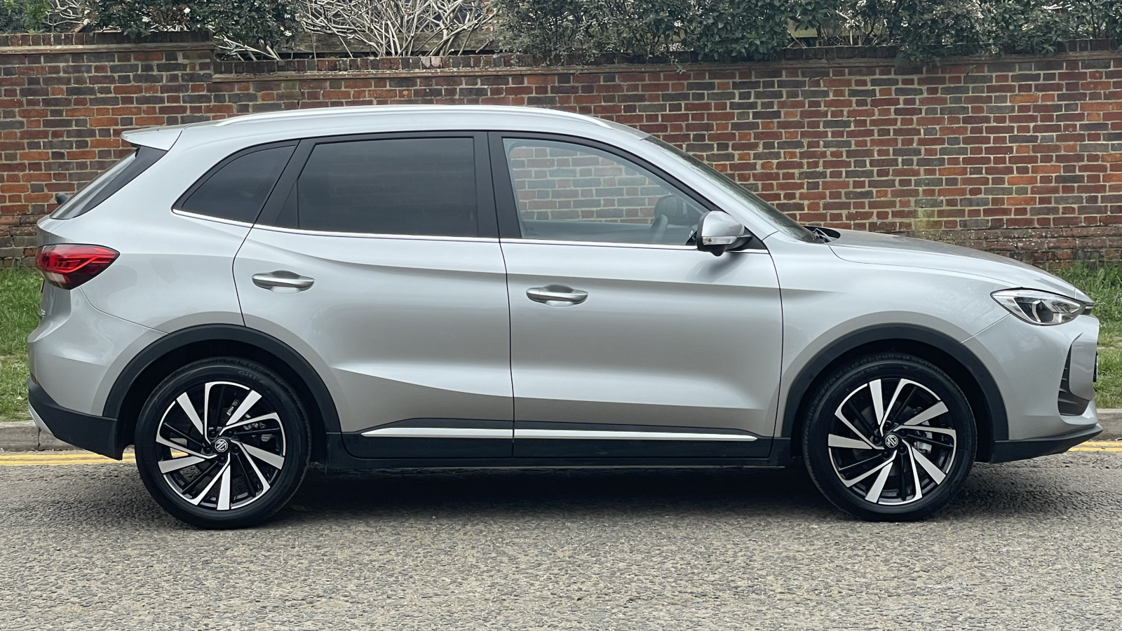 MG Motor UK ZS