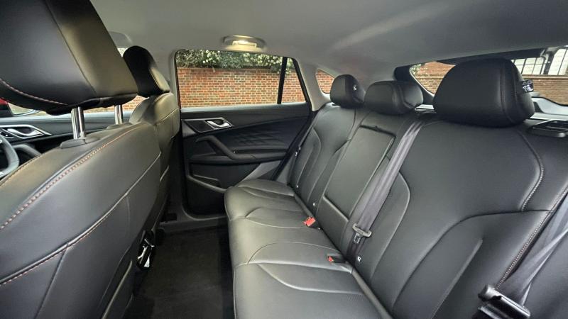 MG Motor UK HS