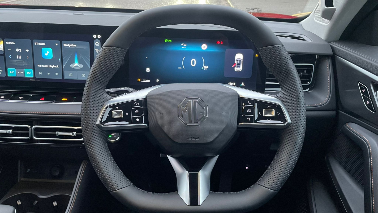 MG Motor UK HS