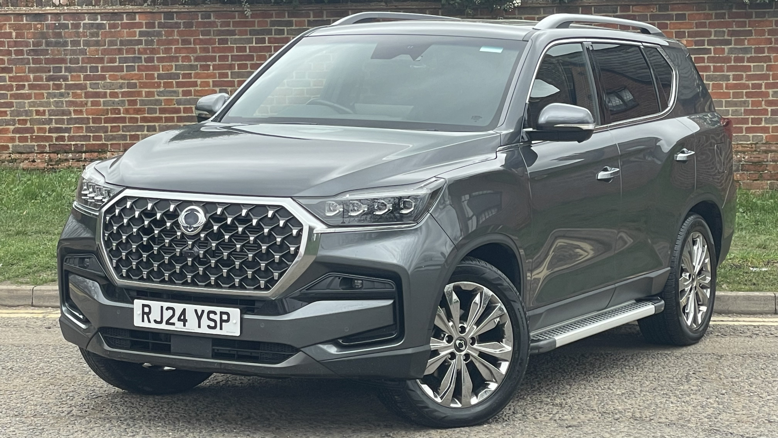 KGM Rexton