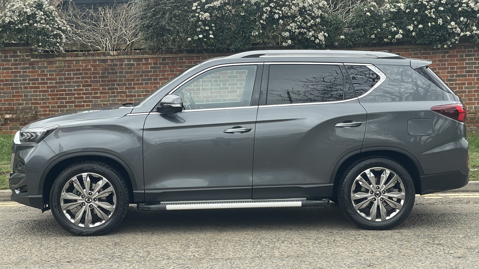 KGM Rexton
