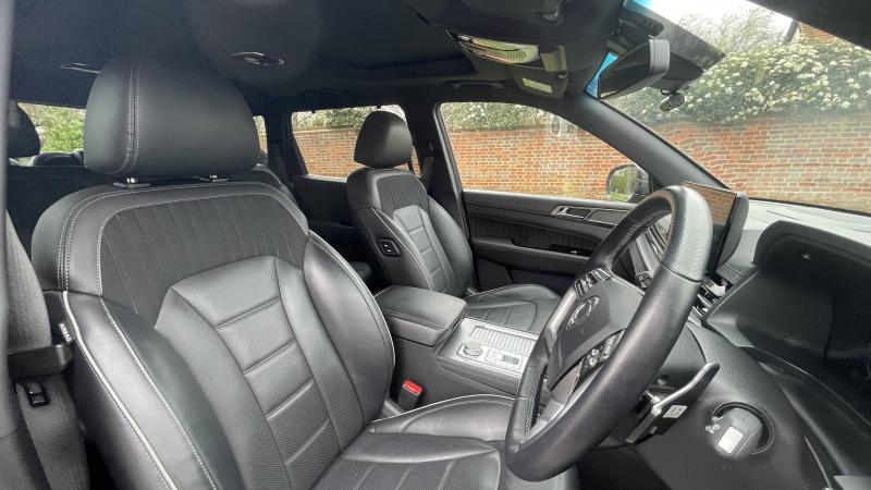 KGM Rexton