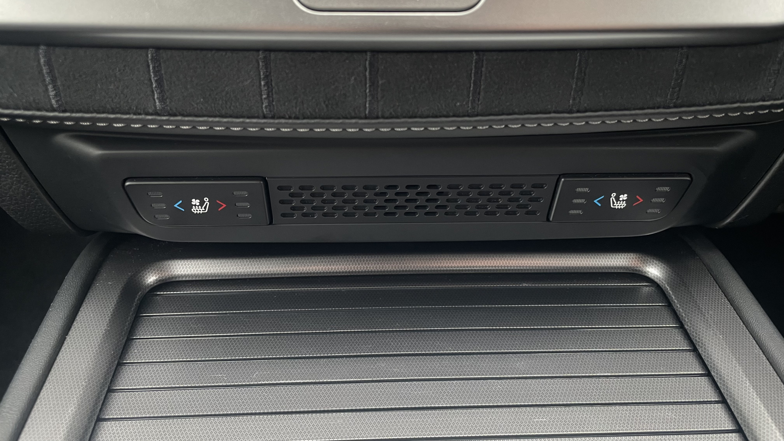 KGM Rexton