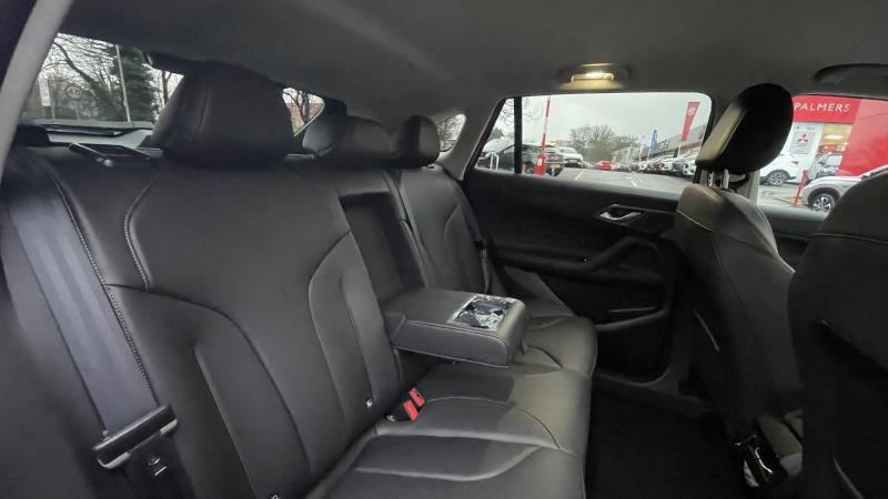 MG Motor UK HS
