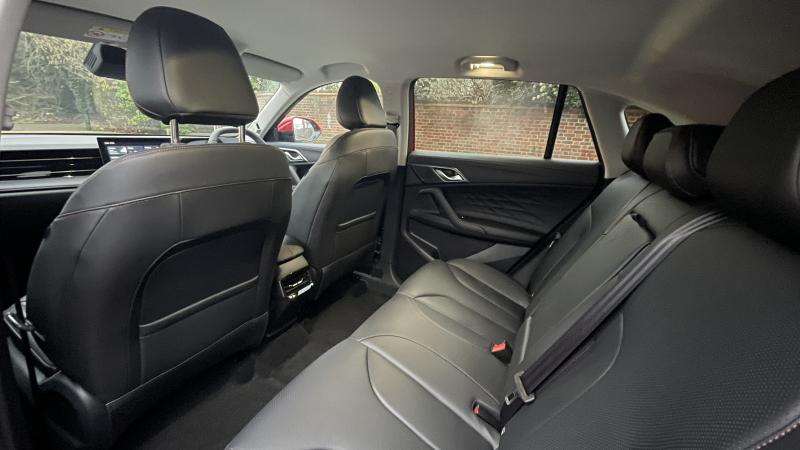 MG Motor UK HS
