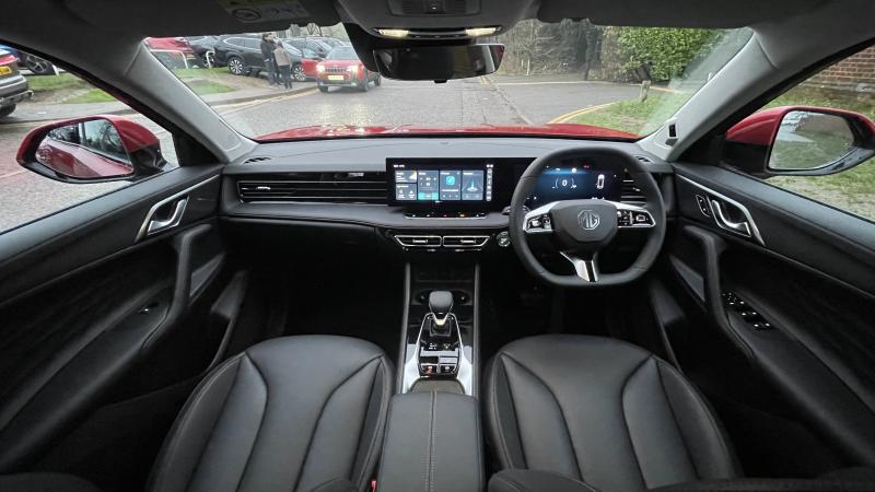 MG Motor UK HS