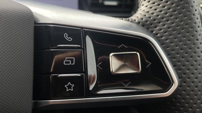 MG Motor UK HS