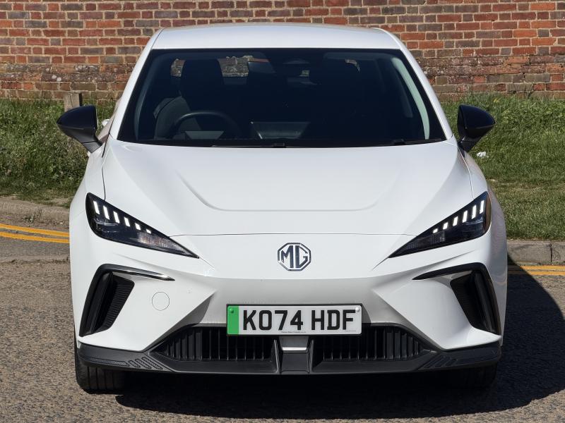 MG Motor UK Mg4