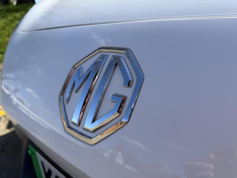 MG Motor UK Mg4