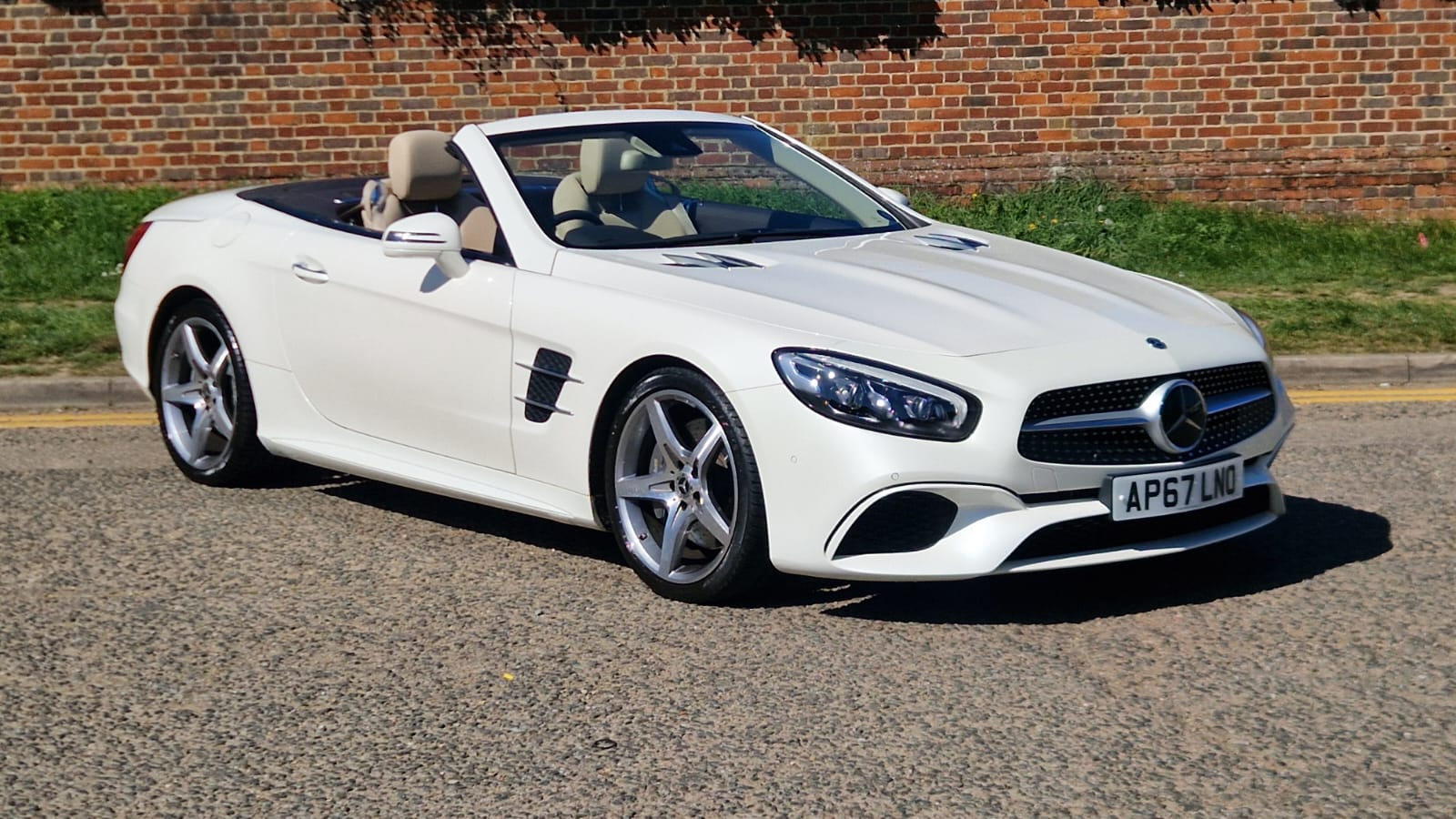 Mercedes-Benz SL Class