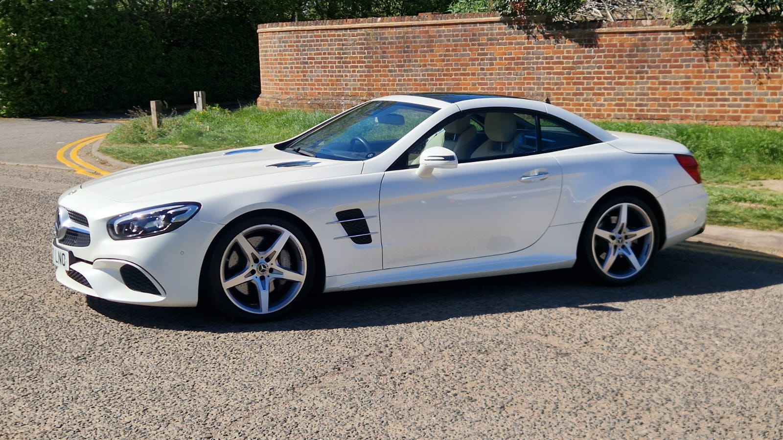 Mercedes-Benz SL Class