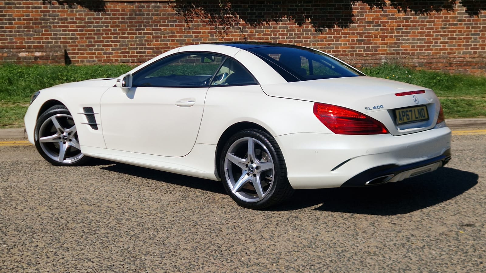 Mercedes-Benz SL Class
