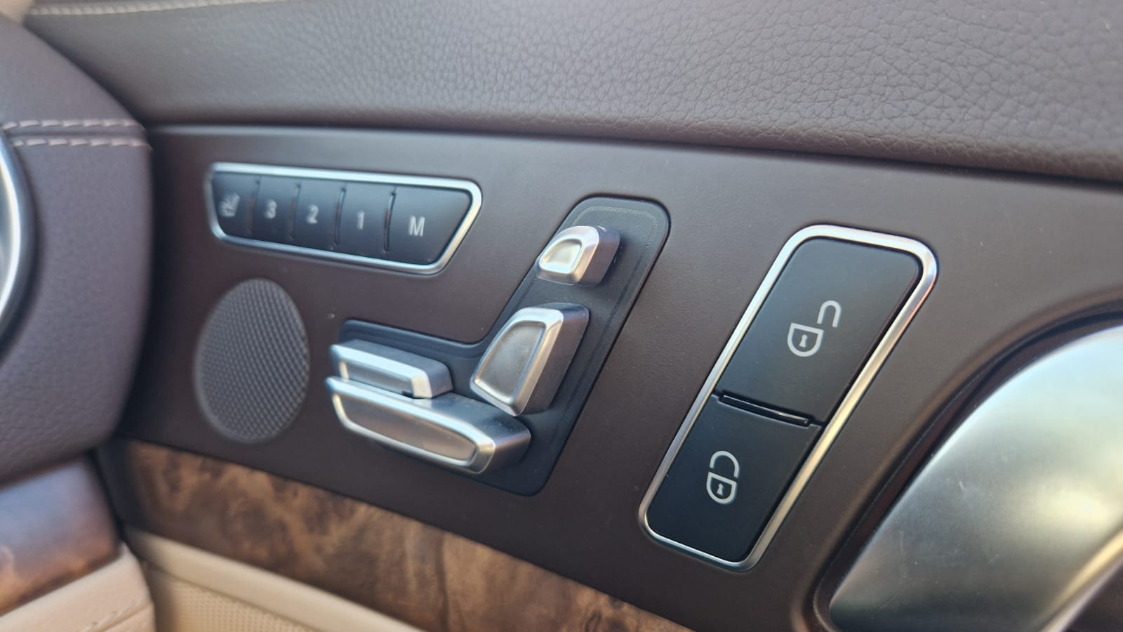 Mercedes-Benz SL Class