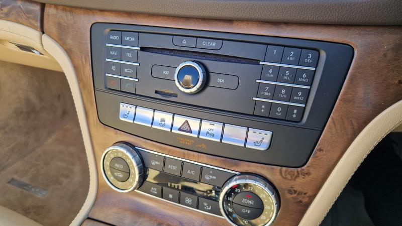 Mercedes-Benz SL Class