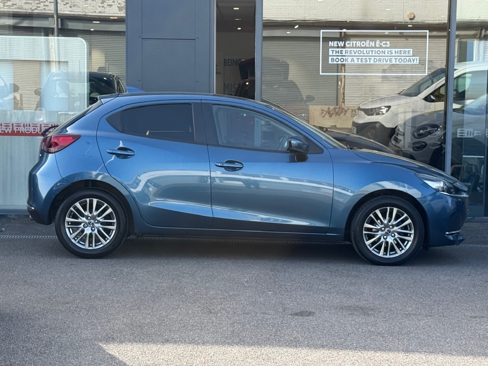 Mazda 2