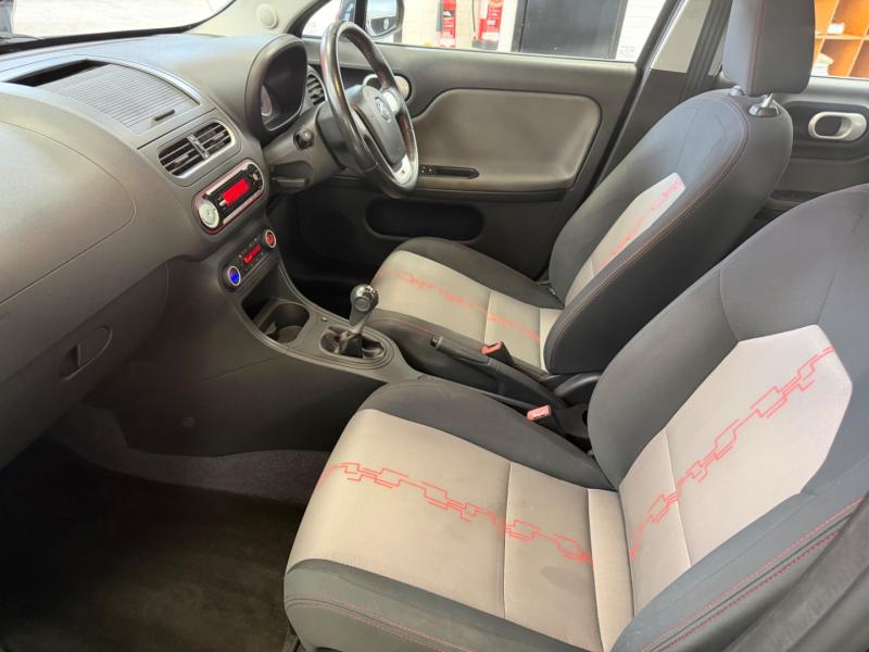 MG Motor UK MG3