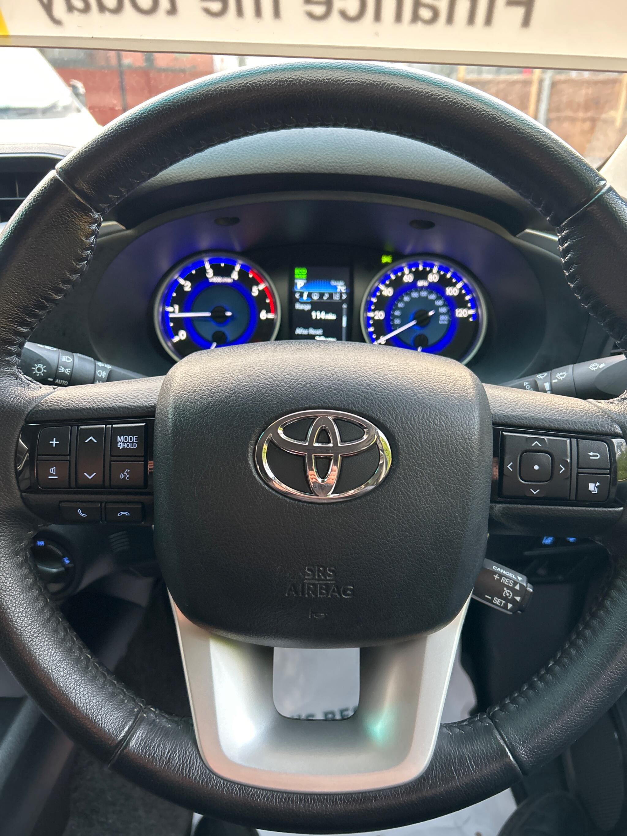 Toyota Hilux