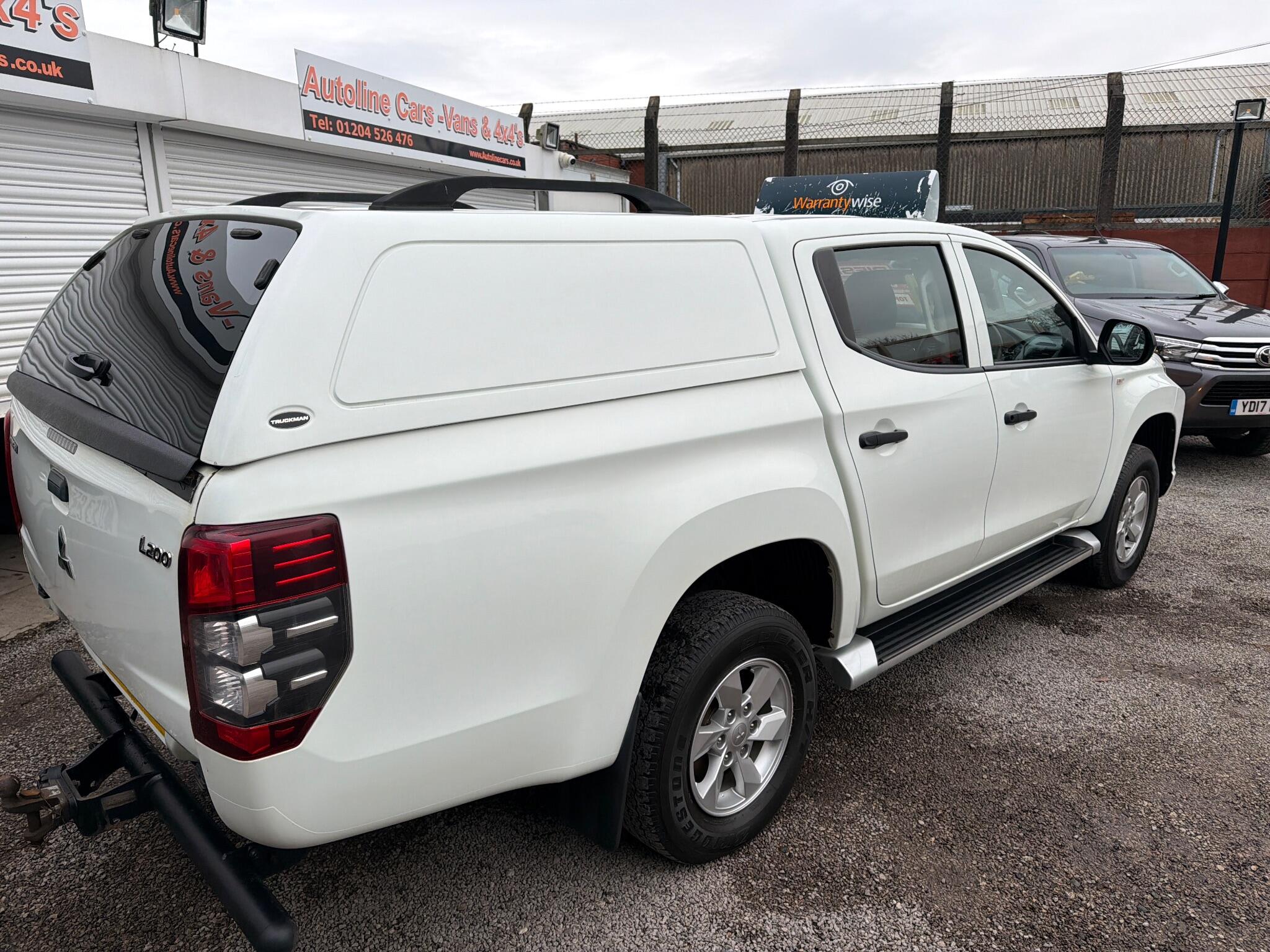 Mitsubishi L200