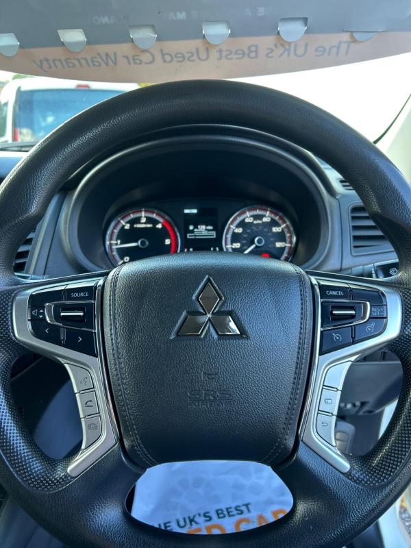 Mitsubishi L200