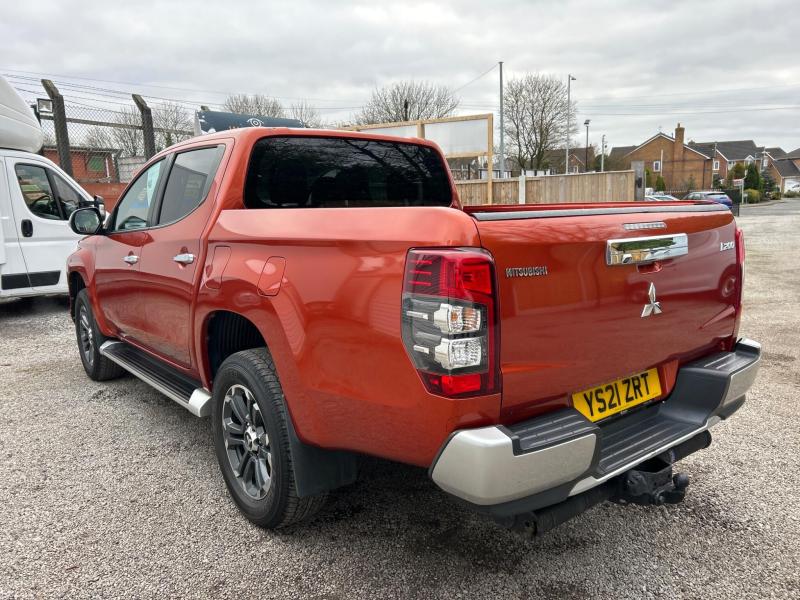 Mitsubishi L200
